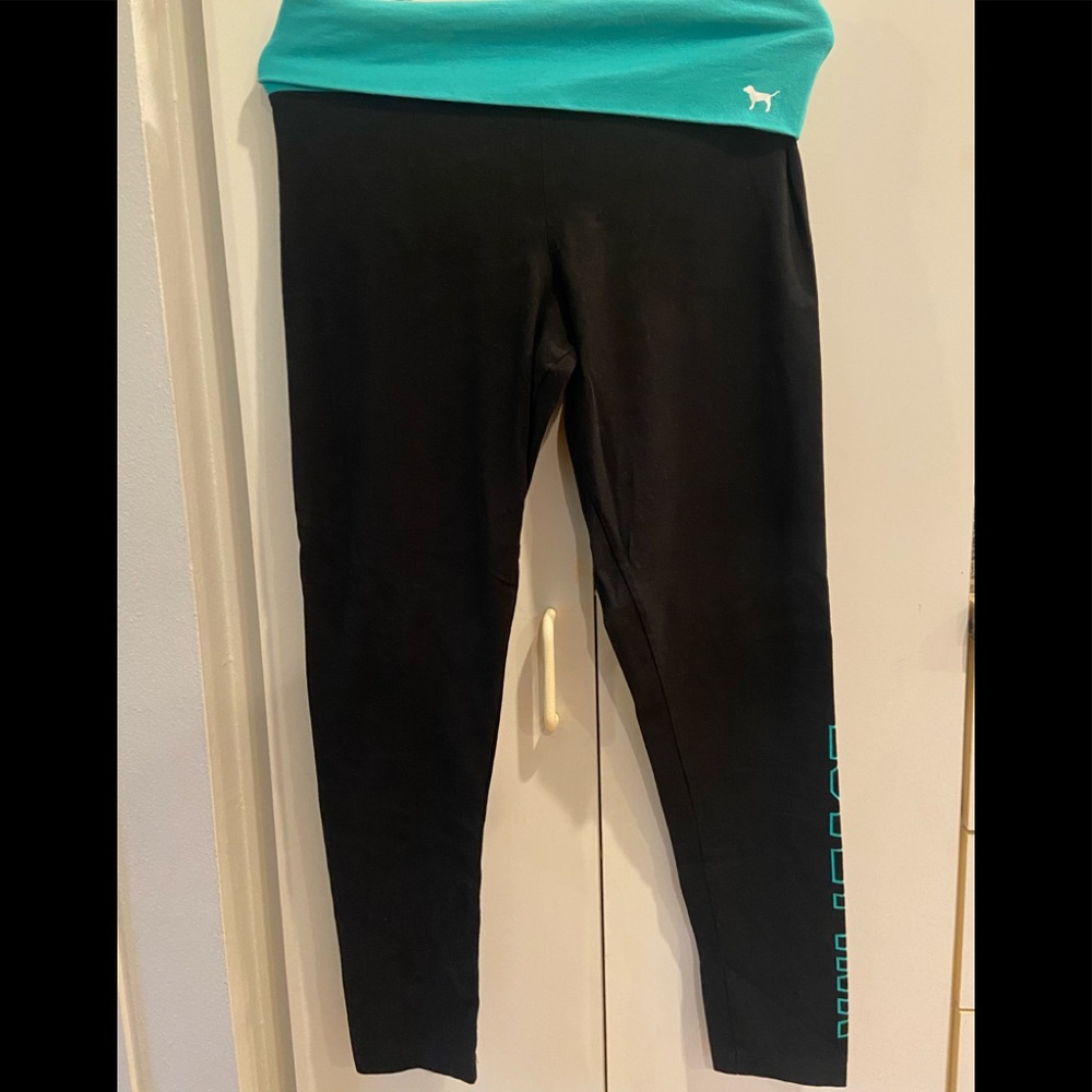 Victoria’s Secret Pink leggings large